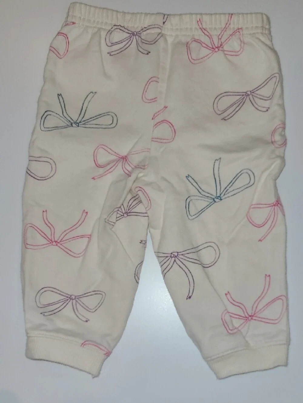 Carter's Cream Bow Print Three Piece Set with Pink Bodysuit.  Size 6 Months.